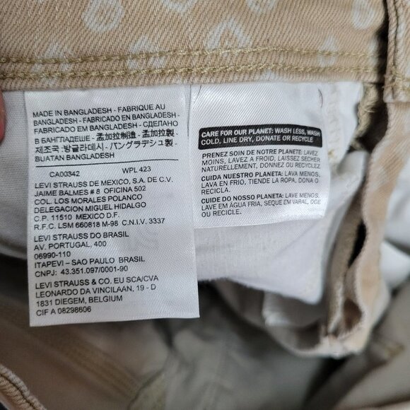 Levi's Tan Beige Mid-Rise 4" Inseam Printed Denim Shorts- Size 4 - Picture 11 of 14